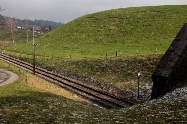 Bahnhof Sumiswald, Tunneleingang Seite Gammenthal. Foto : Julian Brückel