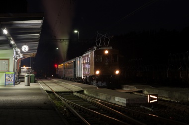Te 2/3 31 Halbesel im Bahnhof Sumiswald-Grünen, bereit zur Fahrt nach Huttwil. Foto: Julian Brückel
