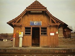 Ei
